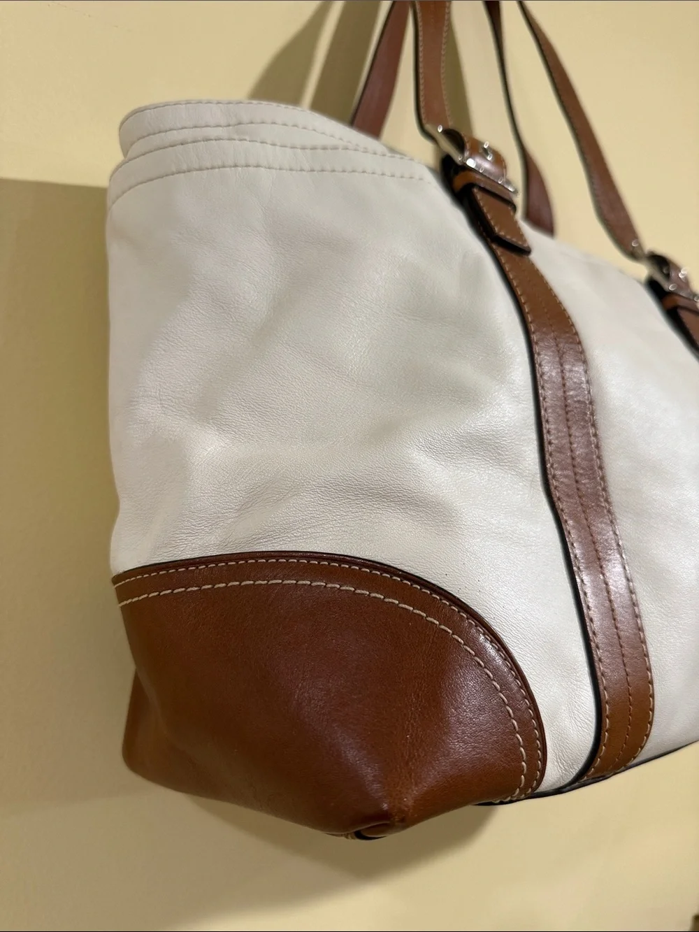 Coach White Leather Tote with Brown Trim and Straps Moms,work, Business Handbag